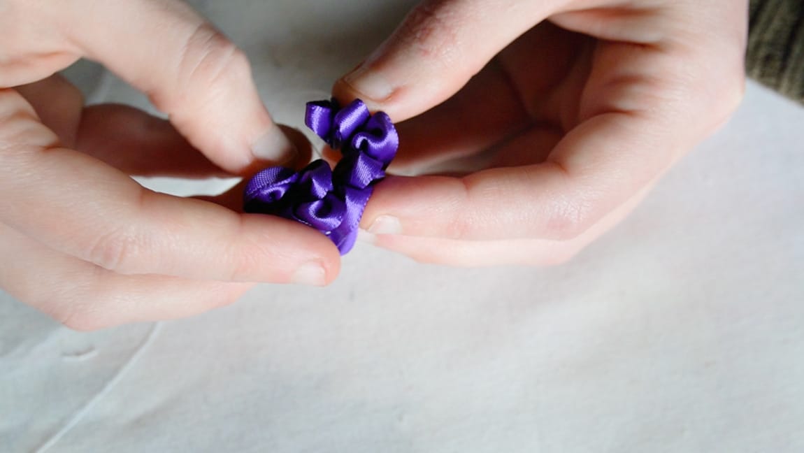 Pull Flower Ribbon Tutorial Tutorial: Easy Ribbon Flower With One Piece of Ribbon - Fabricated Closet
