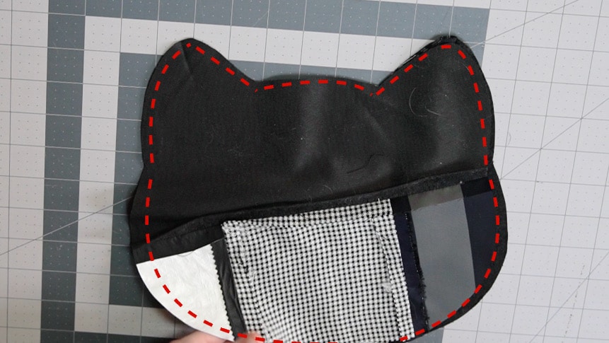sew front and back pillow together