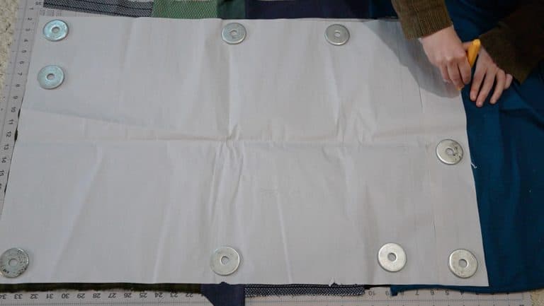 Tutorial Easy Pillowcase With Fabric Scraps Fabricated Closet