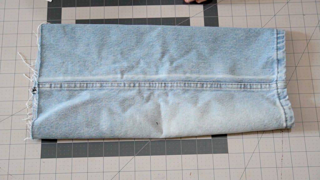 pant leg of a pair of jeans