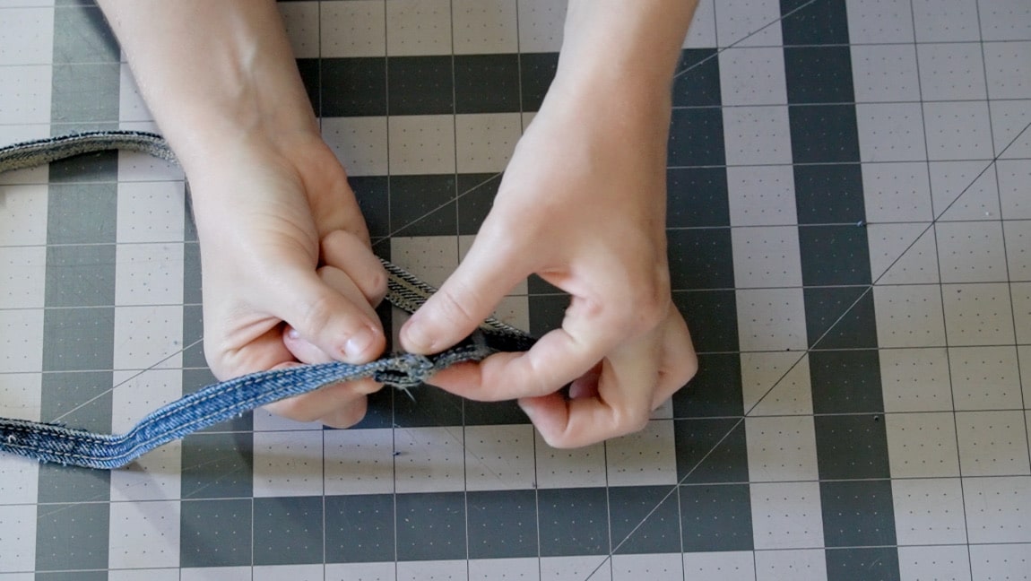 sew the ends of the seam together
