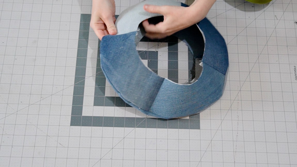 turn brim to right side through center