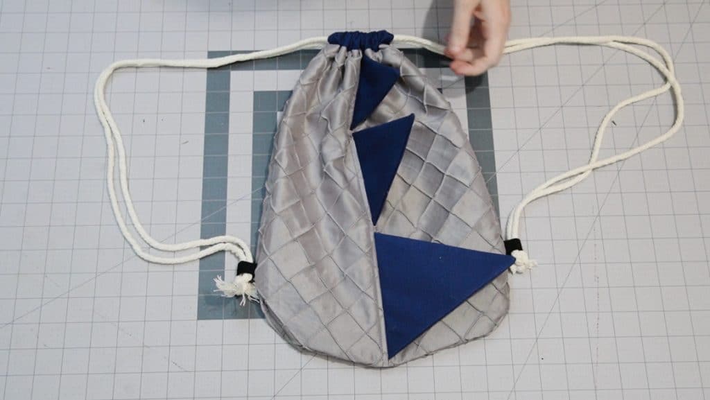 finished dinosaur bag