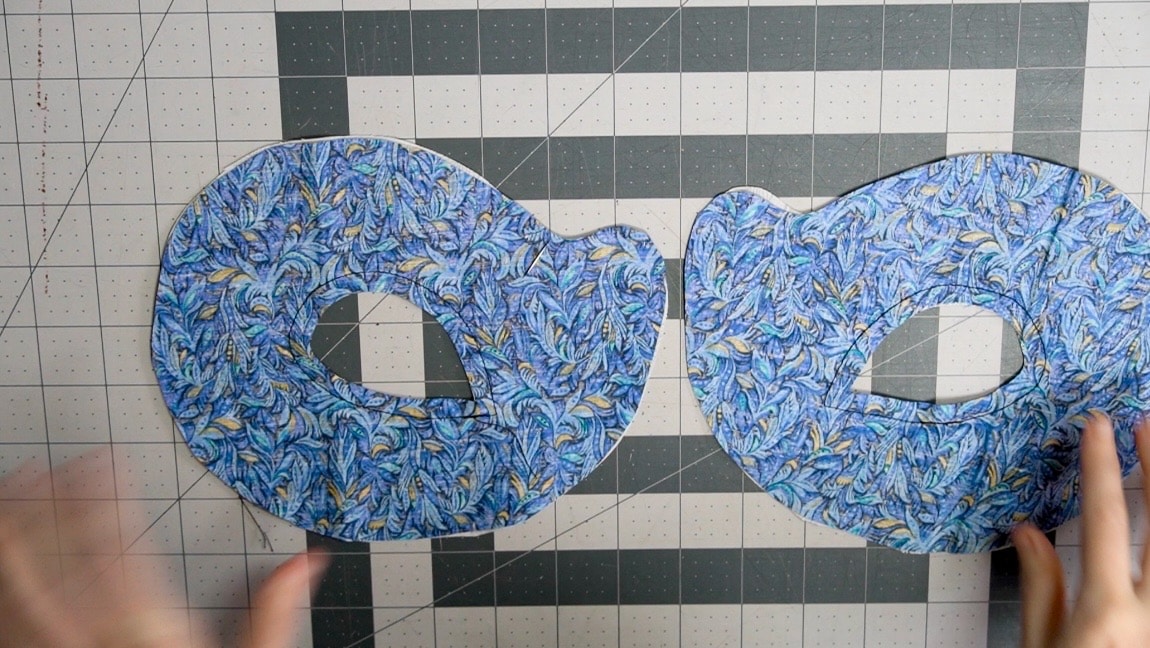 sew fabric to lining around the center