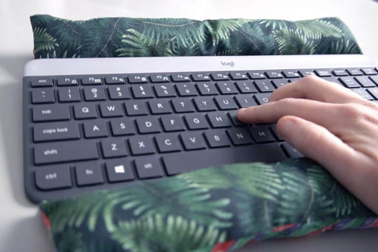 finished keyboard wrist rest