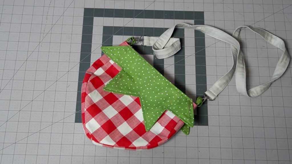 finished strawberry purse