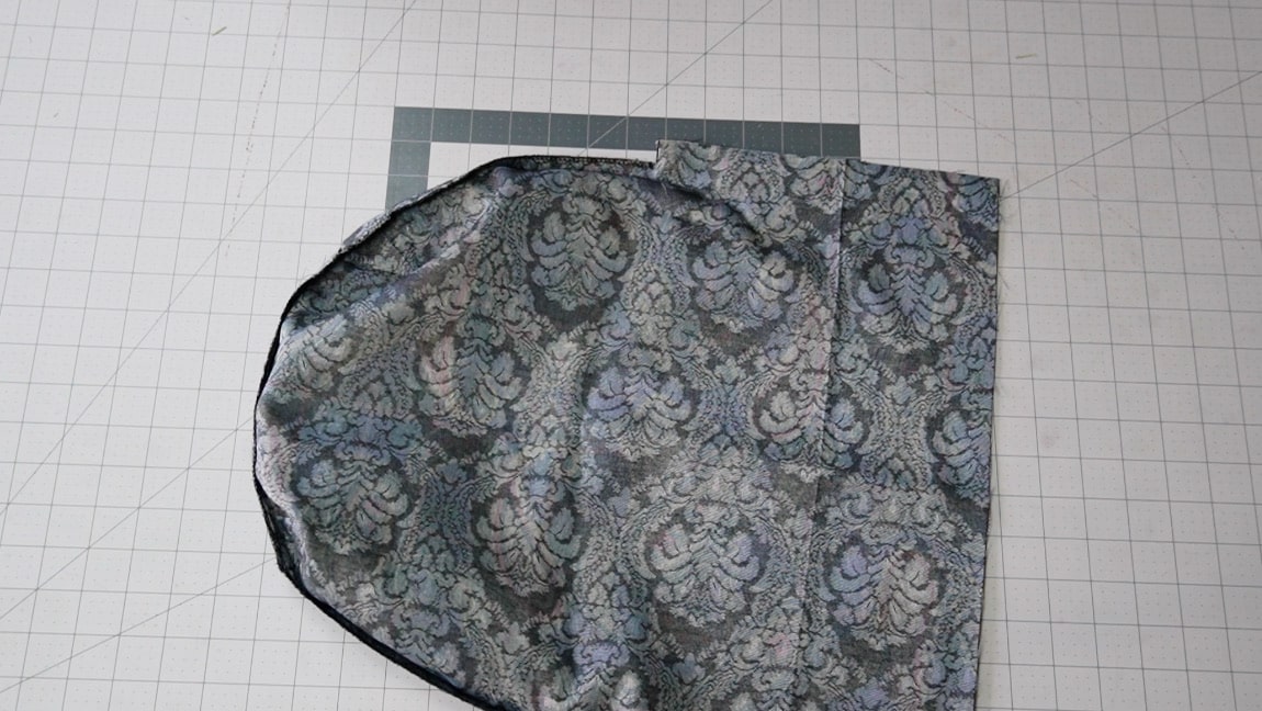 sew the bottom of the bag