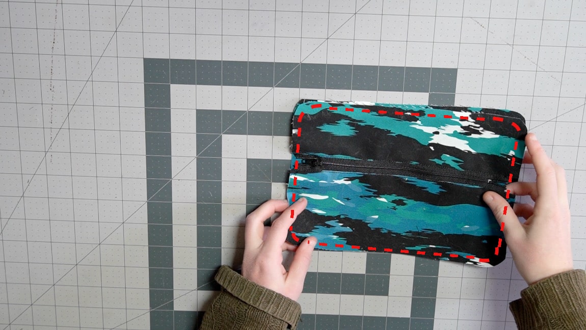 baste back with zipper to back bag