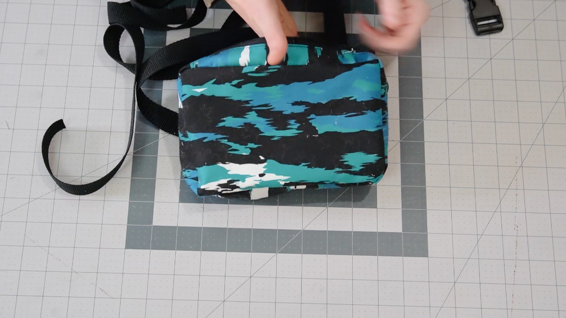 turn pouch to right side