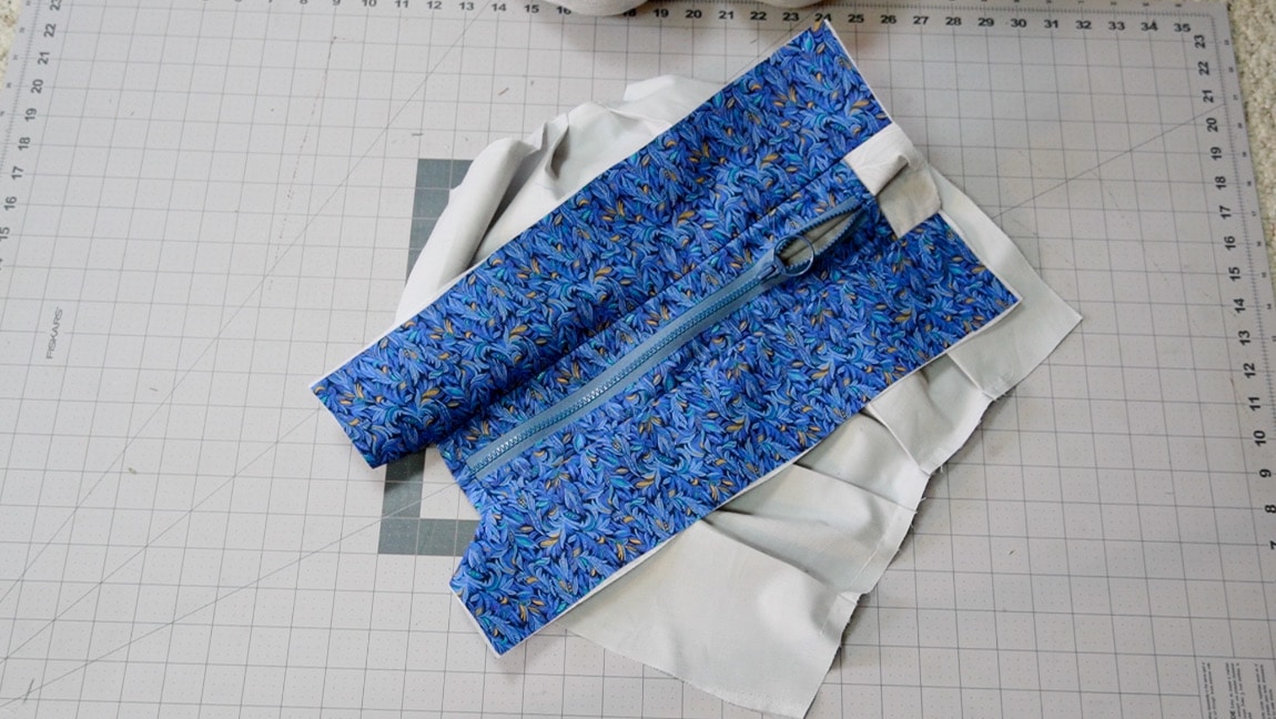 sew lining to zipper