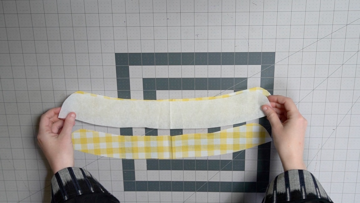 apply interfacing to the collar