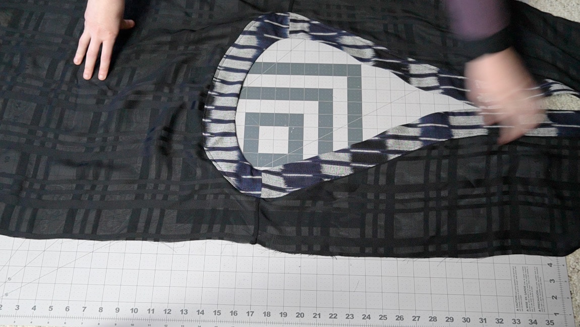sew the lining to the band