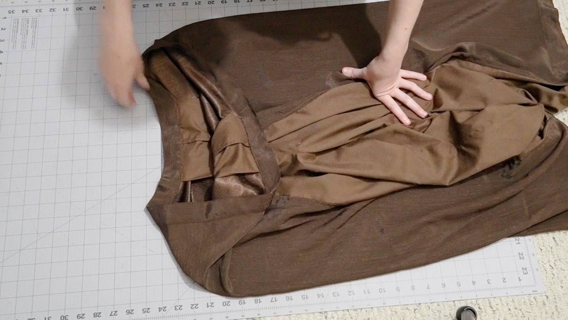 fold the waistband and and sew it, leave a gap