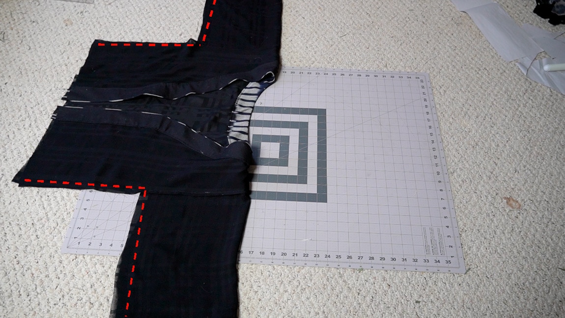 sew the front and back of the jacket together