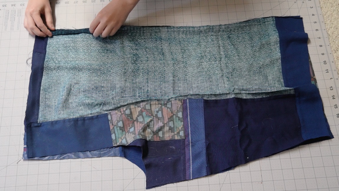 hem the upper side seam