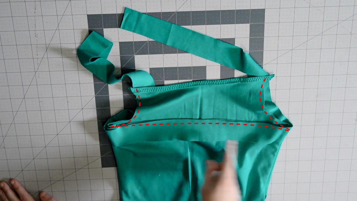 sew the back and strap