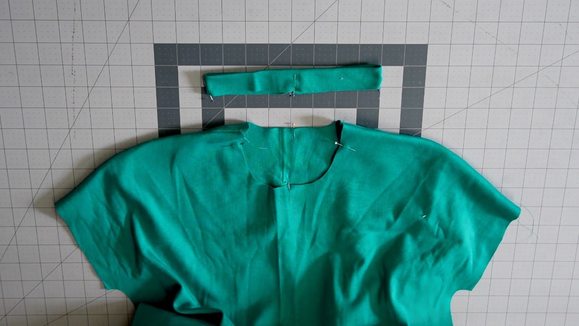 sew the neckband to the t shirt