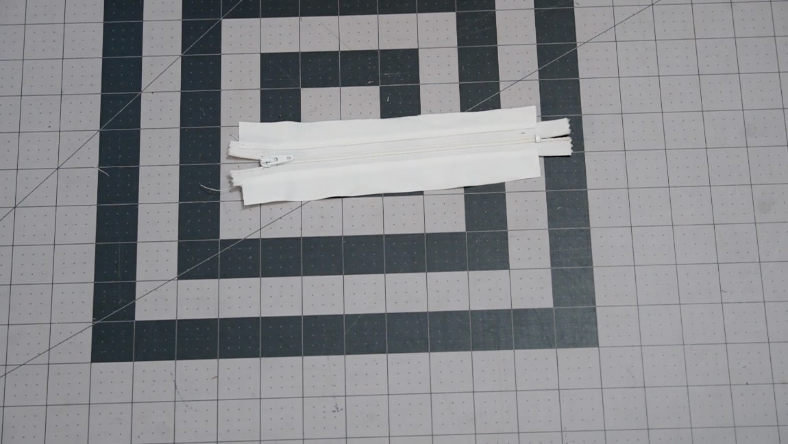 sew the zipper bands to the zipper